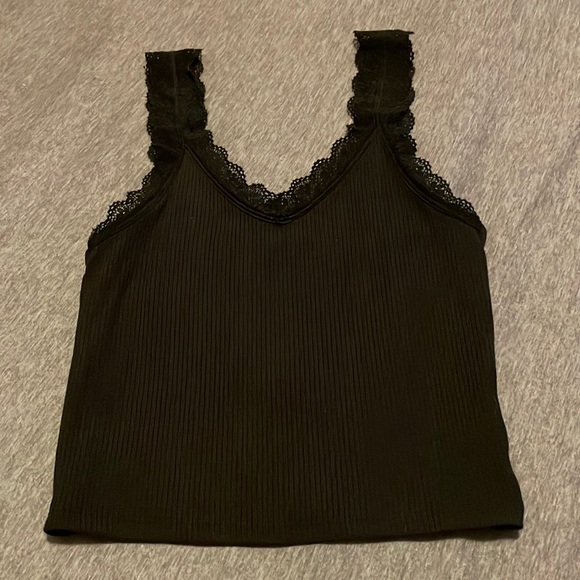 American Eagle Outfitters Tops - Black lace trim tank top